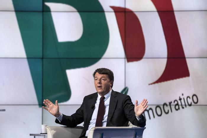 Matteo Renzi, ex premier e candidato alle Primarie per la segreteria Pd durante la trasmissione Rai ''Porta a Porta'' condotta da Bruno Vespa, Roma, 27 Aprile 2017. ANSA/MASSIMO PERCOSSI