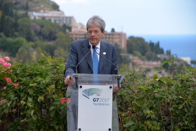 G7: il documento finale sottolinea progressi e limiti del vertice. Soddisfatto Gentiloni, meno la Merkel.