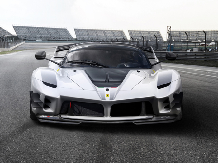 Presentata la nuova Ferrari FXX, oltre 1000 cv