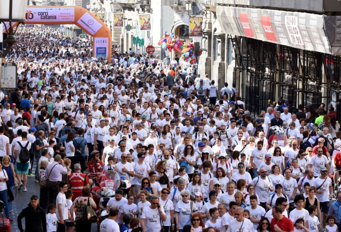 Corri Catania, un “fiume di solidarietà” lungo le strade della città