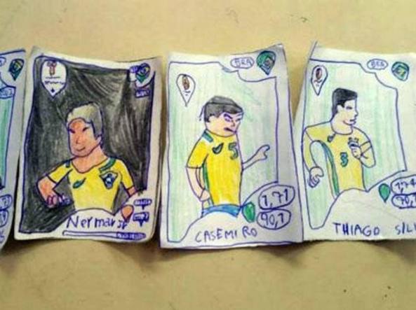 Figurine Panini, pochi soldi in casa: a 8 anni disegna il «suo» album e viene premiato dall’azienda