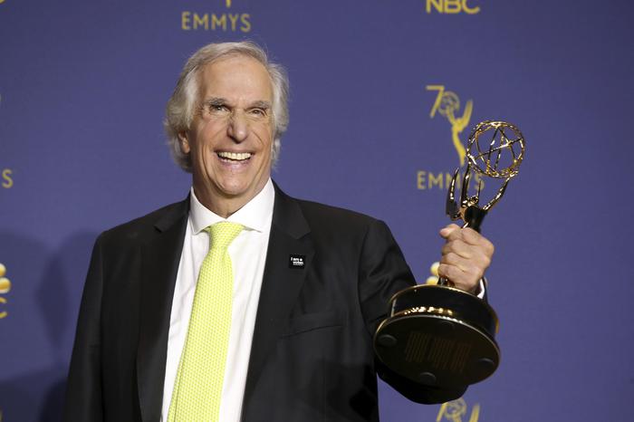 IMAGE DISTRIBUTED FOR THE TELEVISION ACADEMY - Henry Winkler poses in the press room with the award for outstanding supporting actor in a comedy series for "Barry" at the 70th Primetime Emmy Awards on Monday, Sept. 17, 2018, at the Microsoft Theater in Los Angeles. (Photo by Willy Sanjuan/Invision for the Television Academy/ANSA/AP Images) [CopyrightNotice: Invision]