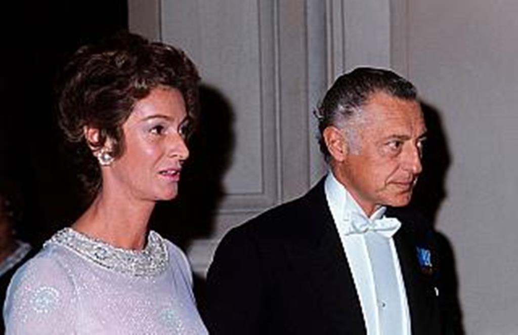 86-marella-gianni-agnelli-cropped-71