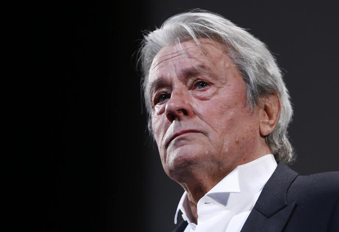 epa07512361 (FILE) - Alain Delon during the 66th annual Cannes Film Festival, in Cannes, France, 25 May 2013. The Cannes Film Festival announced on 17 April 2019 that Alain Delon will receive the Honorary Palme d'or during the 72nd Cannes International Film Festival.  EPA/GUILLAUME HORCAJUELO *** Local Caption *** 52348451