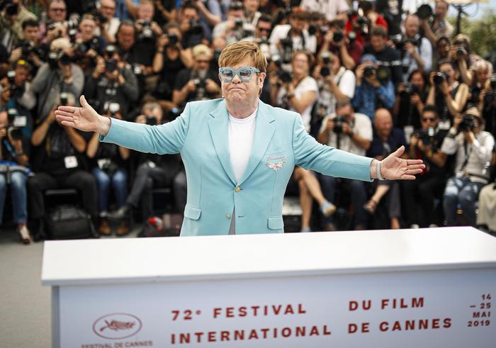 epa07575312 British musician and producer Elton John poses during the photocall for 'Rocketman' at the 72nd annual Cannes Film Festival, in Cannes, France, 16 May 2019. The movie is presented out of competition at the festival which runs from 14 to 25 May.  EPA/JULIEN WARNAND