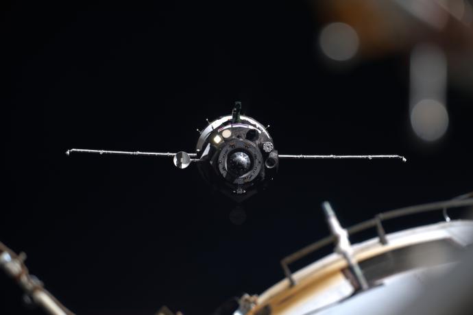 L’incontro tra la Soyuz e la Iss nelle foto di Luca Parmitano