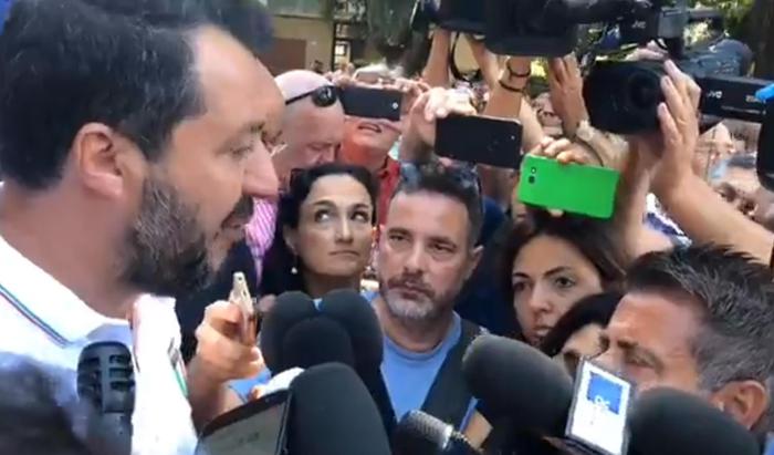 Il vicepremier e ministro dell'Interno Matteo Salvini in un fermo immagine di un video postato sul suo profilo Facebook in occasione della sua visita a Bibbiano (Reggio Emilia), 23 luglio 2019. +++ATTENZIONE LA FOTO NON PUO' ESSERE PUBBLICATA O RIPRODOTTA SENZA L'AUTORIZZAZIONE DELLA FONTE DI ORIGINE CUI SI RINVIA+++ ++HO ? NO SALES EDITORIAL USE ONLY++