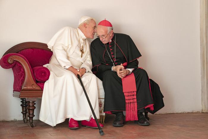 THE TWO POPES - Jonathan Pryce e Anthony Hopkins