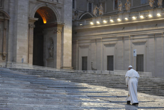 Pope Francis arrives to St. Peter's Square to deliver an extraordinary "Urbi et Orbi" (to the city and the world) blessing - normally given only at Christmas and Easter -, as a response to the global coronavirus disease (COVID-19) pandemic, at the Vatican, March 27, 2020. ANSA/ REUTERS/ YARA NARDI/ POOL